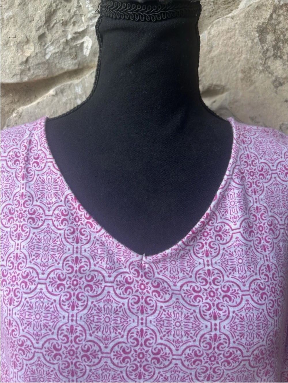 Chico's Ultimate Tee Tunic 2 (L) Pink White V Neck Hi Lo Hem - Picture 4 of 8
